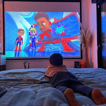 Capsule Nature & Photos - Jacuzzi - Netflix & Cinema - Ps5 & Jeu Apartment