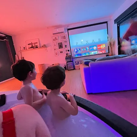 Capsule Nature & Photos - Jacuzzi - Netflix & Cinema - Ps5 & Jeu *
