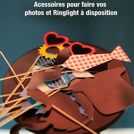 Capsule Nature & Photos - Jacuzzi - Netflix & Cinema - Ps5 & Jeu Apartman