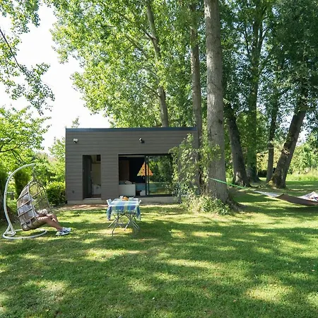 Capsule Nature & Photos - Jacuzzi - Netflix & Cinema - Ps5 & Jeu Apartment Thun-Saint-Martin