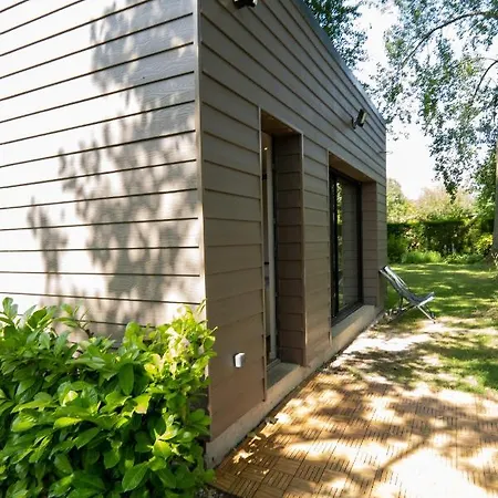 Apartman Capsule Nature & Photos - Jacuzzi - Netflix & Cinema - Ps5 & Jeu Thun-Saint-Martin